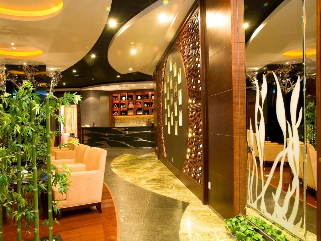 The Pavilion Hotel Sencsen Kültér fotó